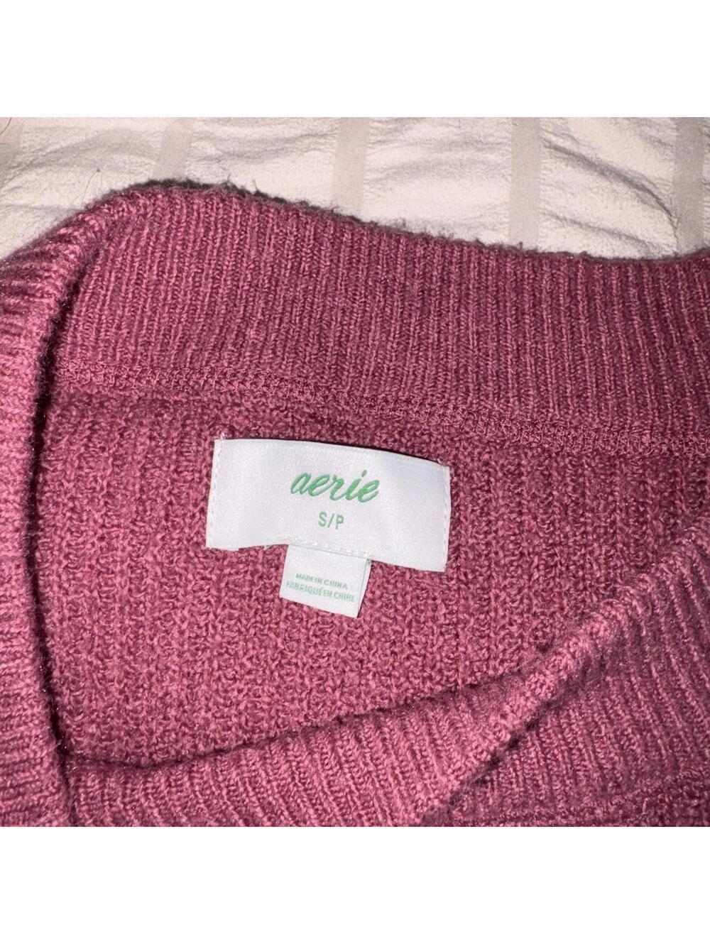 Aerie Cozy Ribbed Knit Crewneck Sweater RN: 54485 In Mauve, Woman’s Size Small - Picture 3 of 9